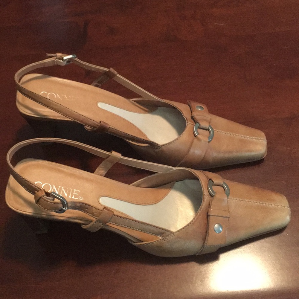 Shoes - Picture 2 of 5